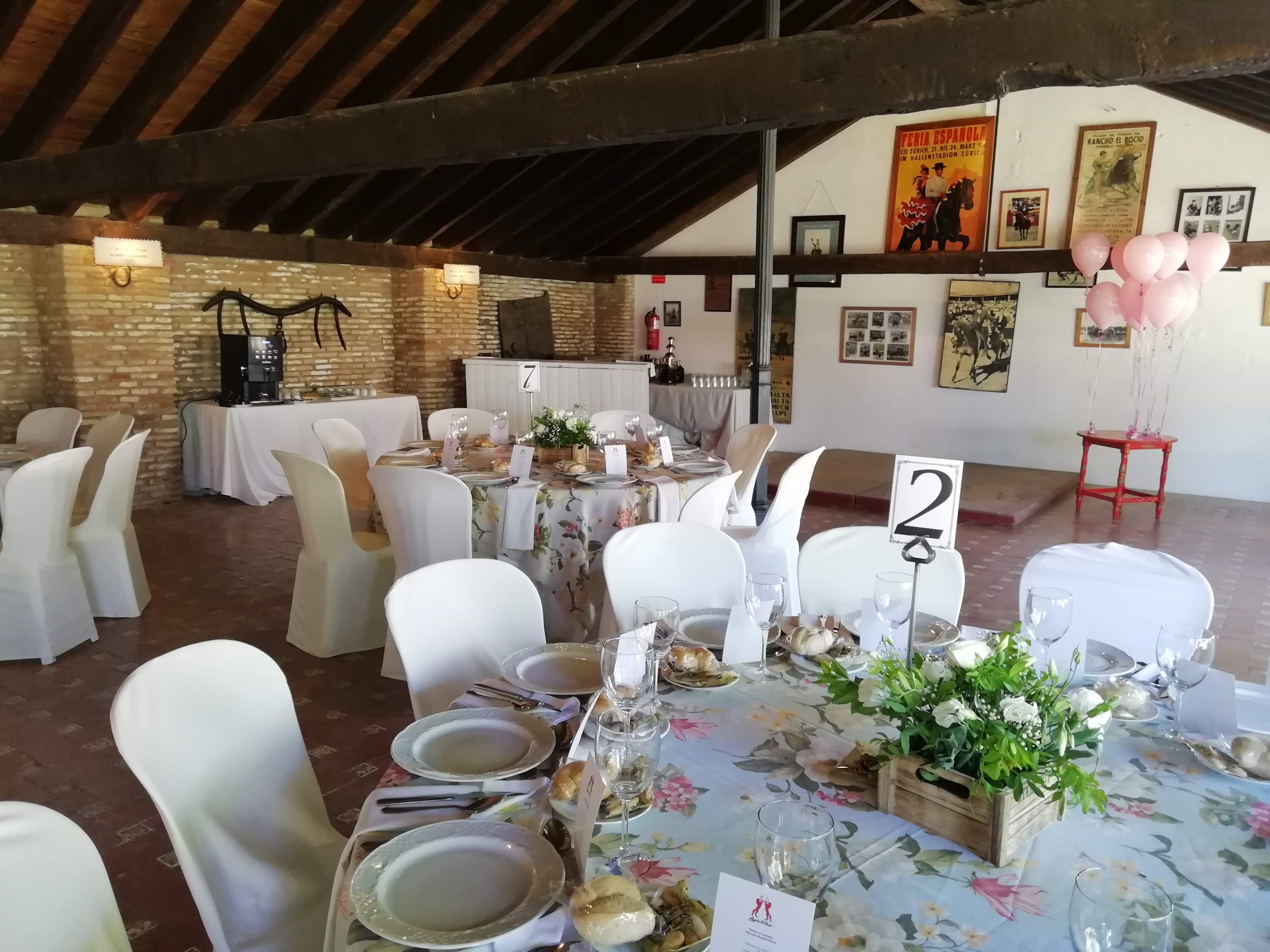 Salón El Tinao - espacio rústico para eventos en Sevilla